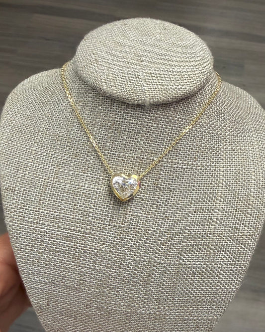 2 ct bezel heart necklace