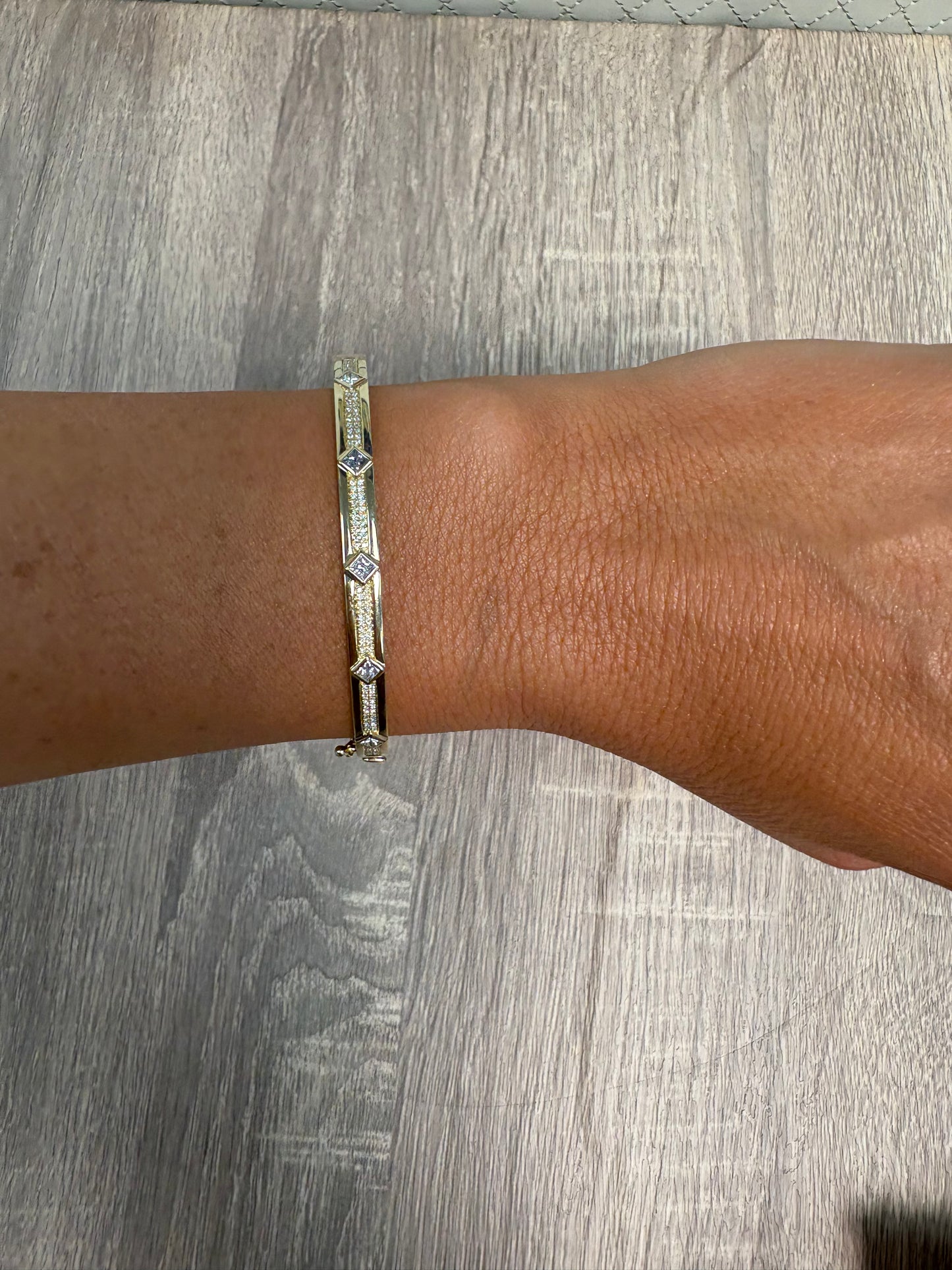 .6 cttw Bangle With Princess Cut Diamonds