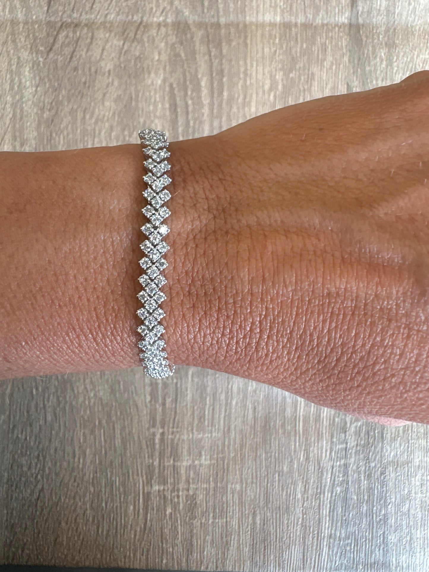 5 cttw zig zag tennis bracelet