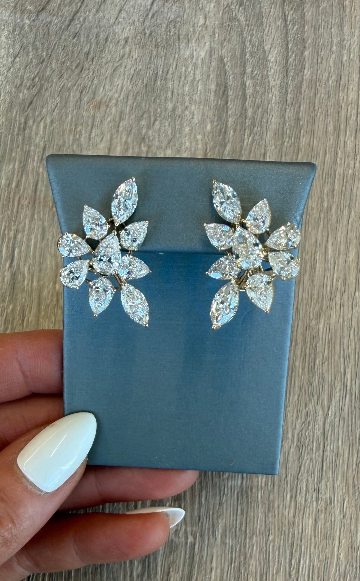 8 cttw yellow gold pear cluster earrings