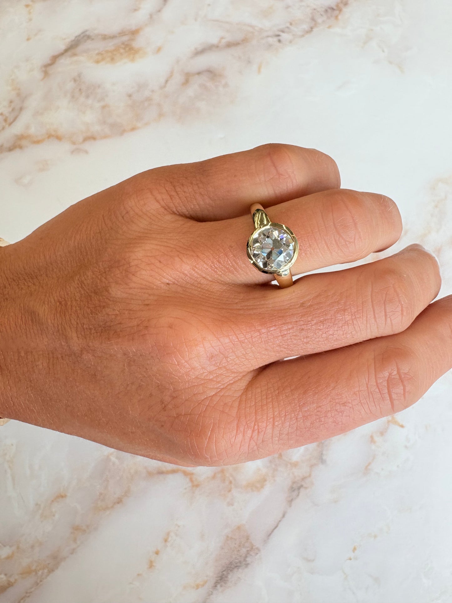 3 ct round bezel ring