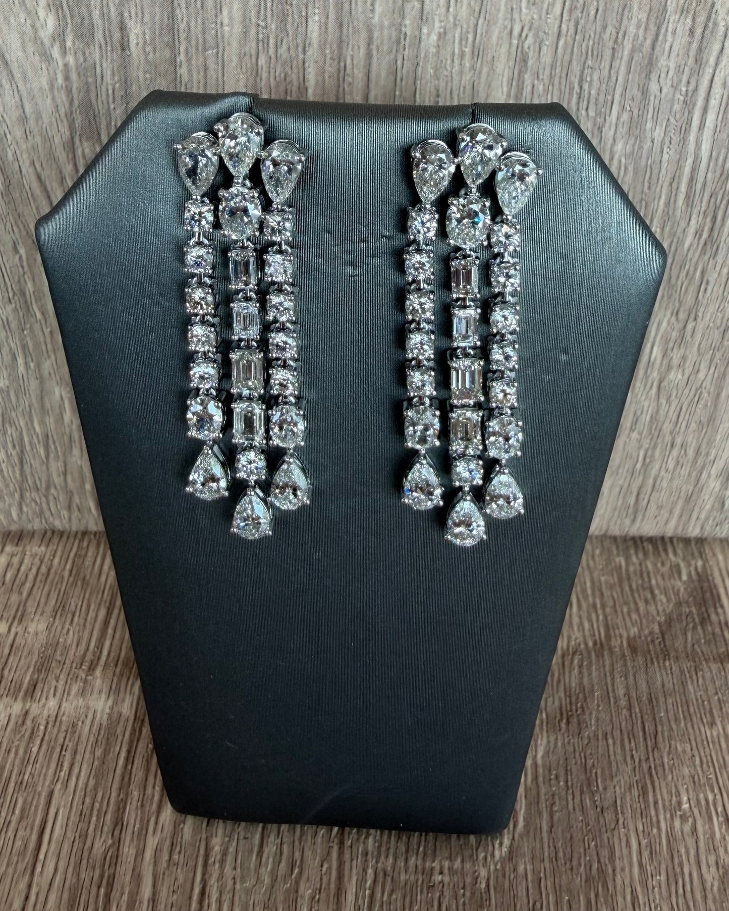 8.50 cttw 3 row earrings