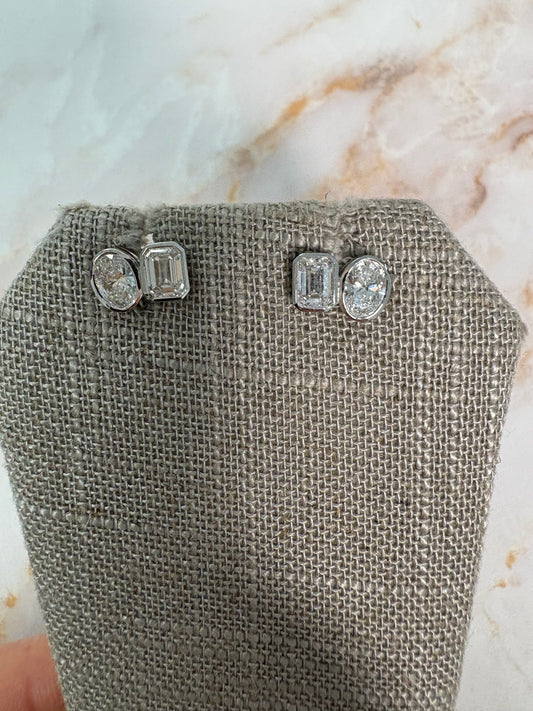 2 cttw white gold bezel oval and emerald toi et moi studs