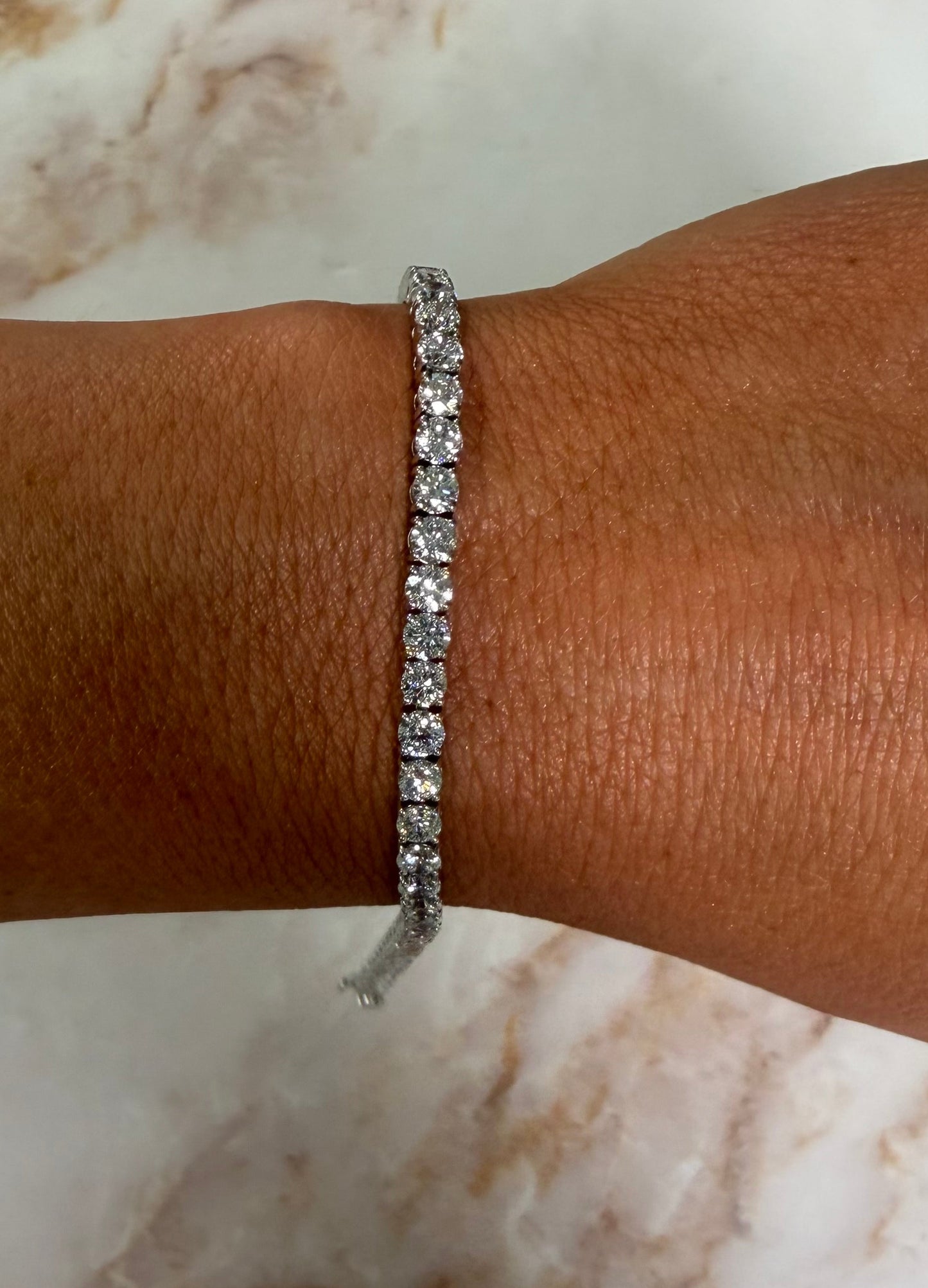 8.82 cttw 4 prong tennis bracelet