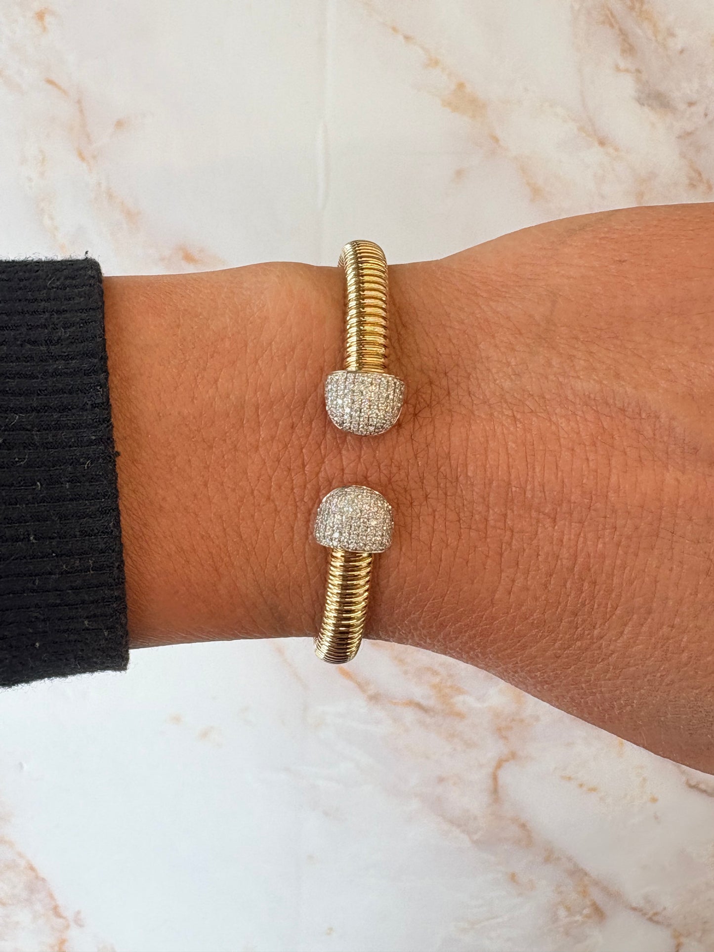 .5 cttw pave edge wrap bangle