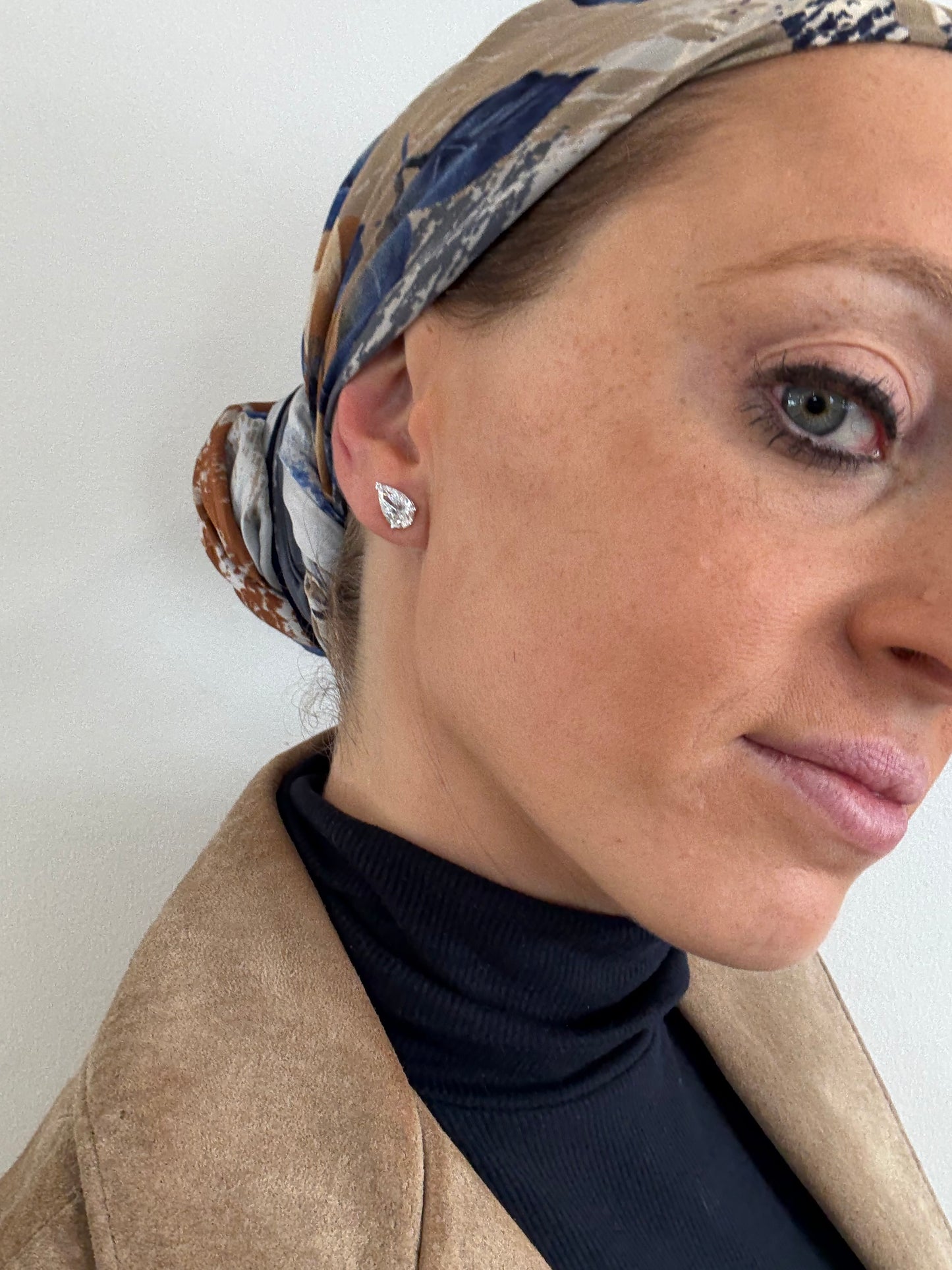 4 cttw Pear studs