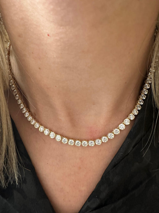 16 cttw Round Bezel Tennis