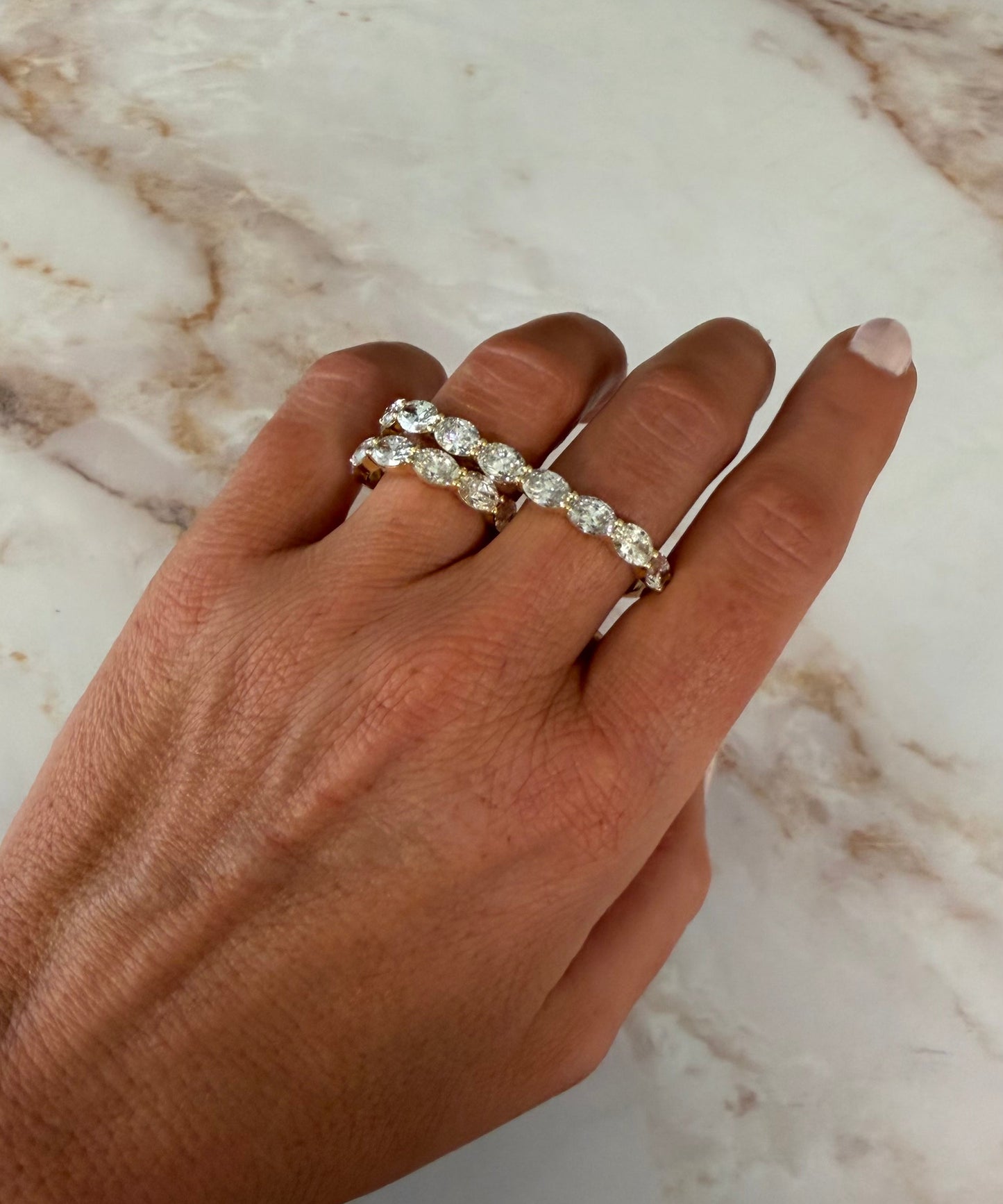 4.6 cttw yellow gold east west oval two finger ring