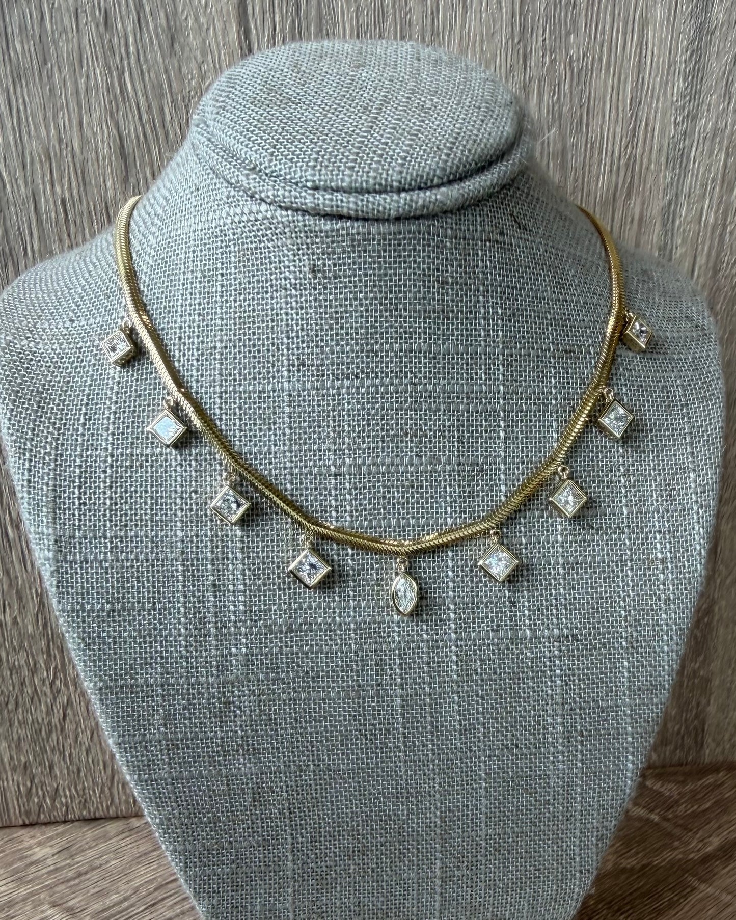 2.72 cttw herringbone chain with bezel charms