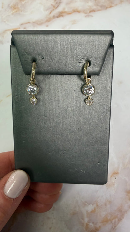 2.38 cttw hanging bezel round + heart stone