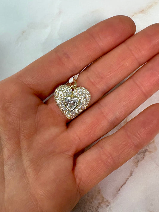 2.67 cttw yellow gold heart charm (no chain)