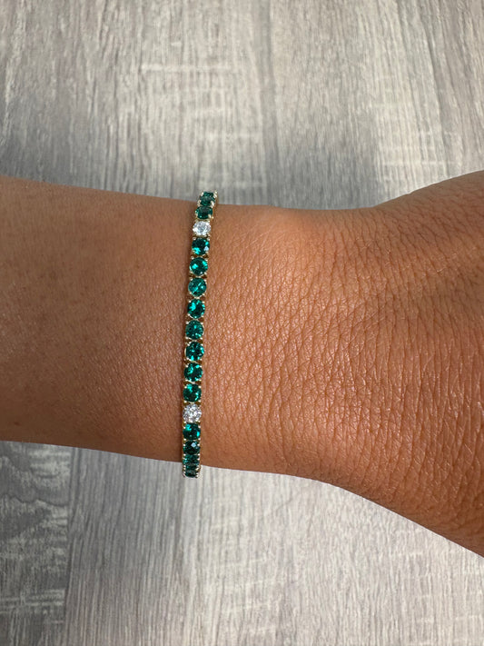 Emerald Green Tennis With White Stations Set In Yellow