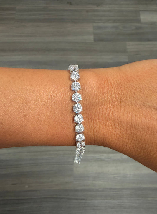 16 cttw round tennis bracelet