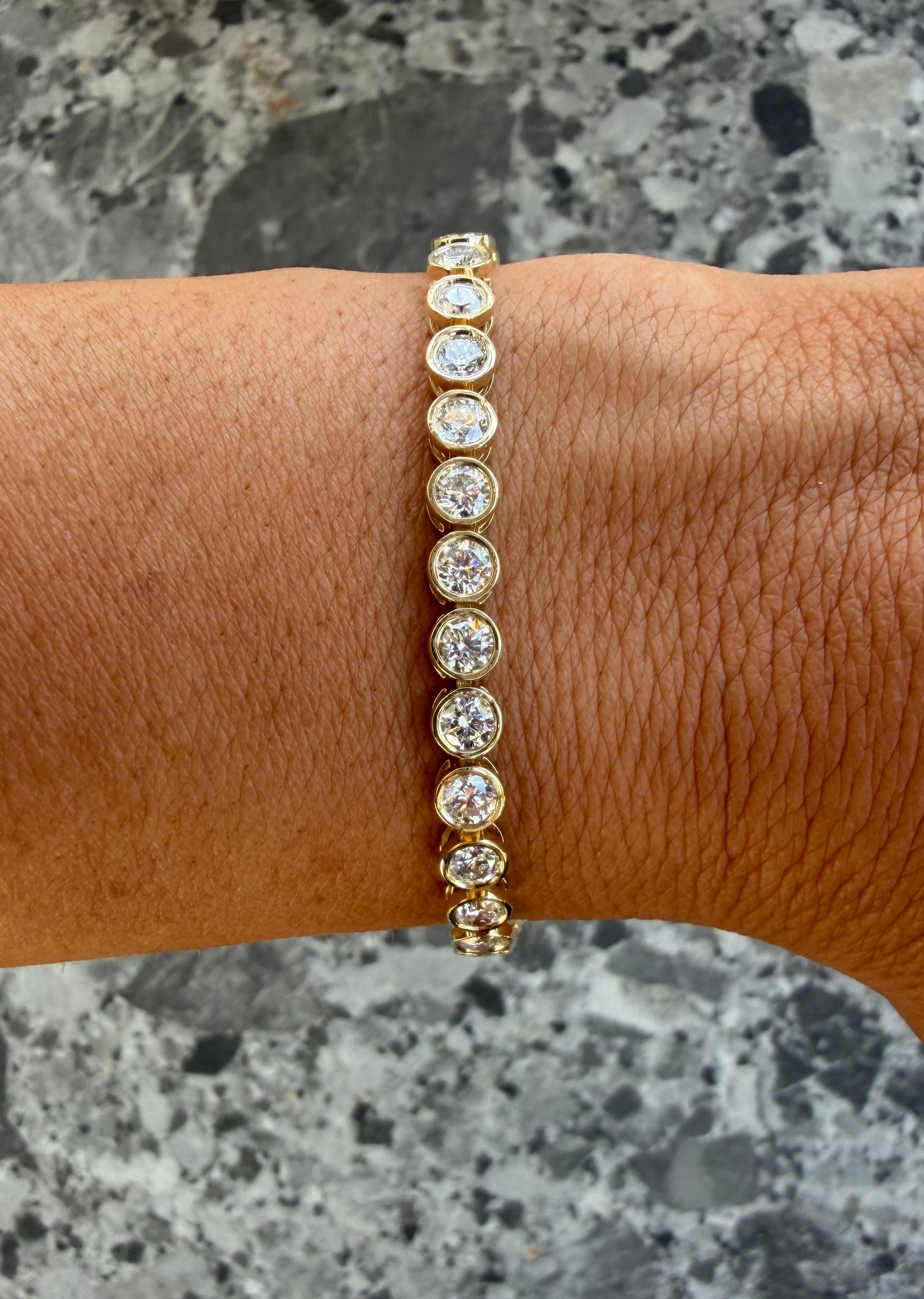 7.24 cttw bezel round tennis bracelet