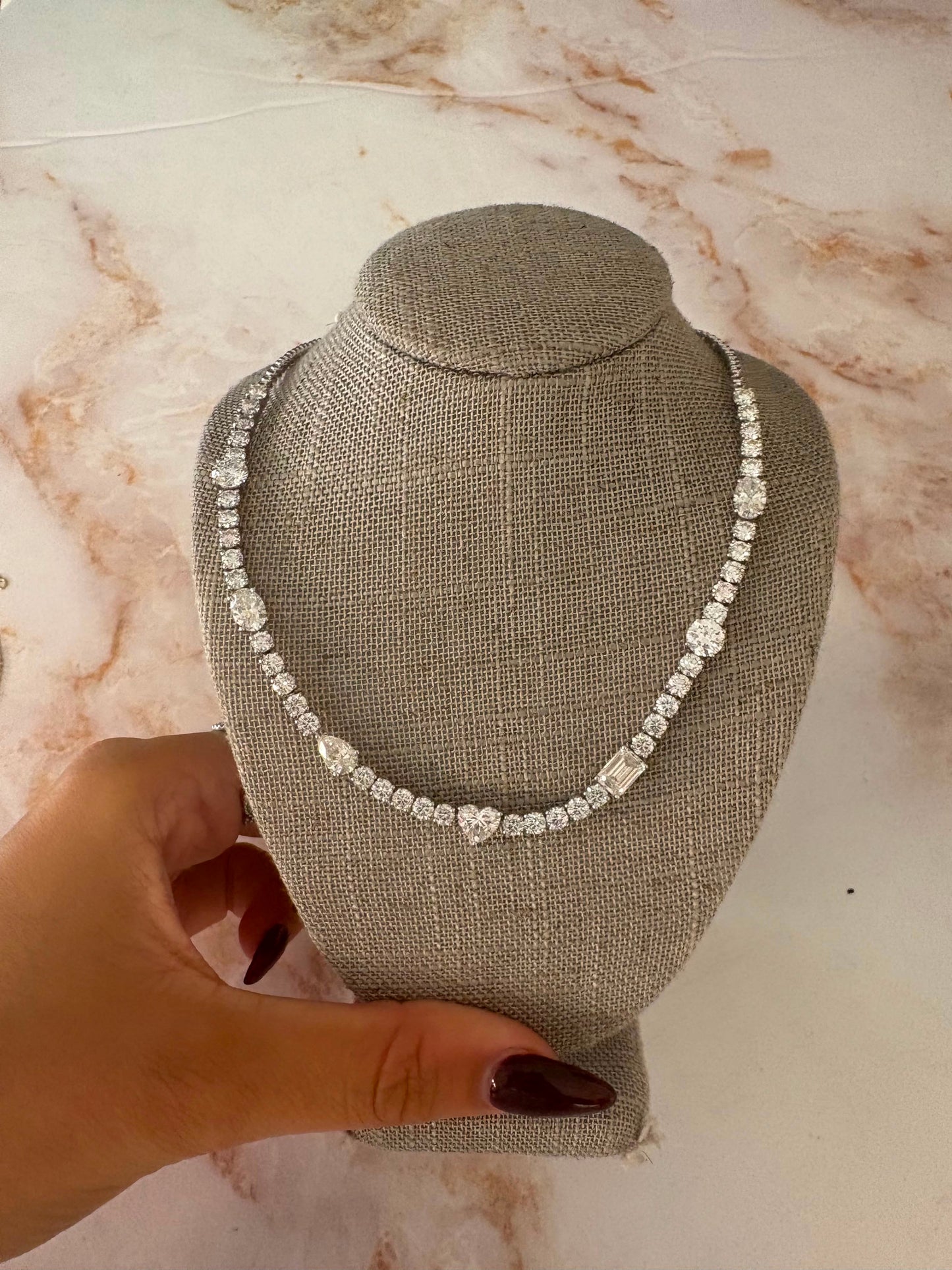 10 cttw tennis necklace with different shapes