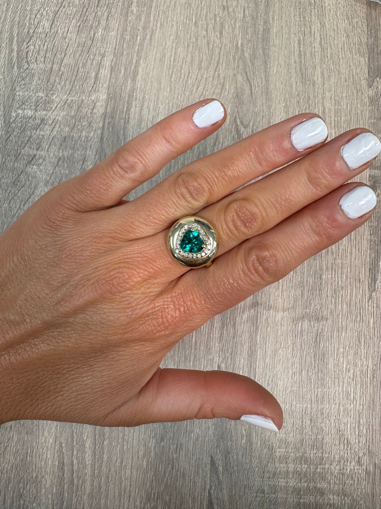 .25 cttw Round Natural Diamond Yellow Gold Ring With 1 ct Emerald Heart