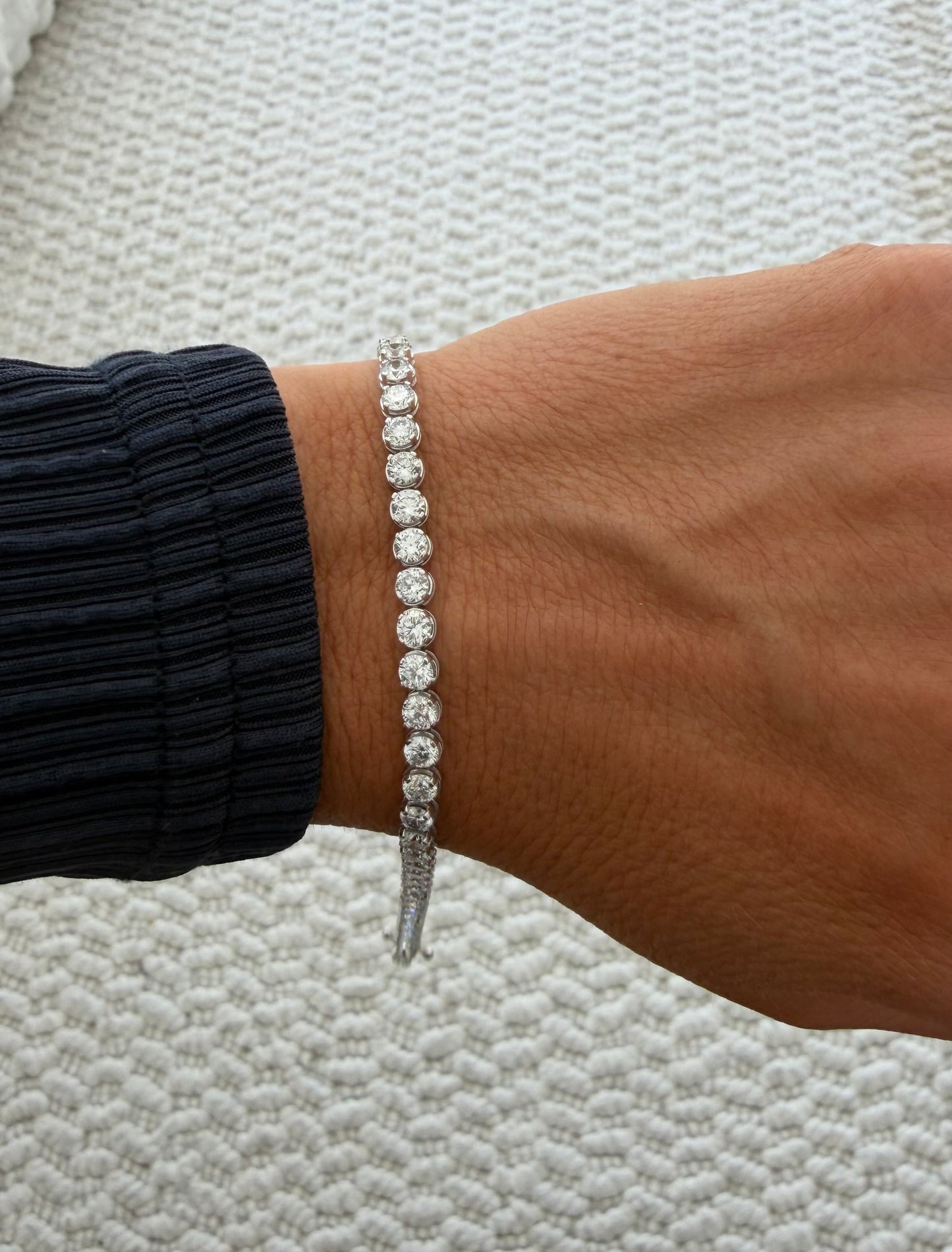 7.4 cttw round tennis bracelet