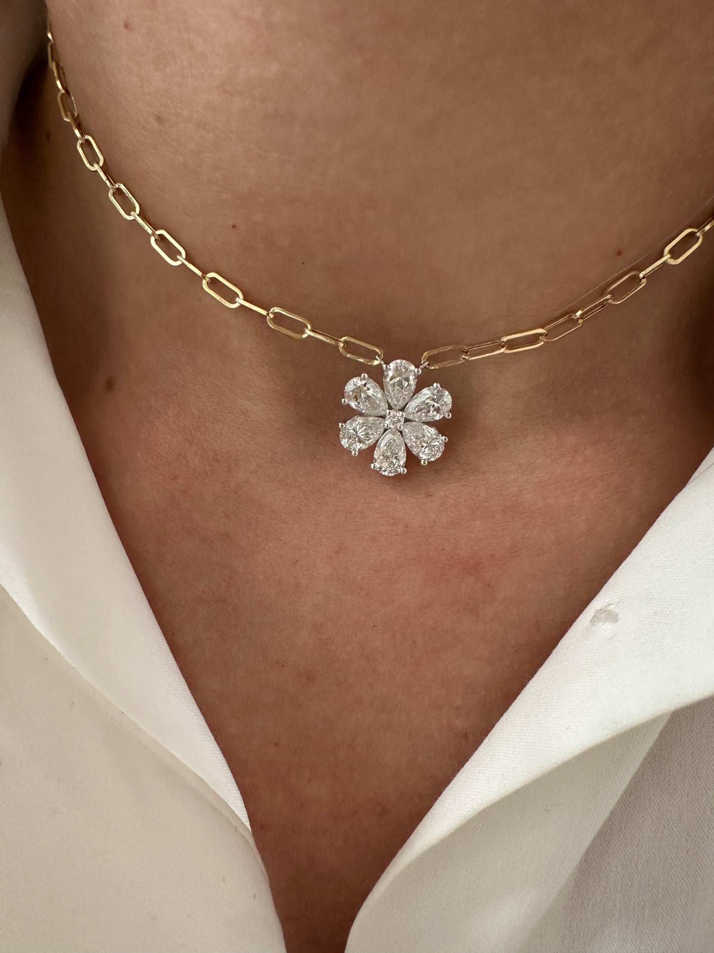 2.19 cttw Flower on Paperclip Chain