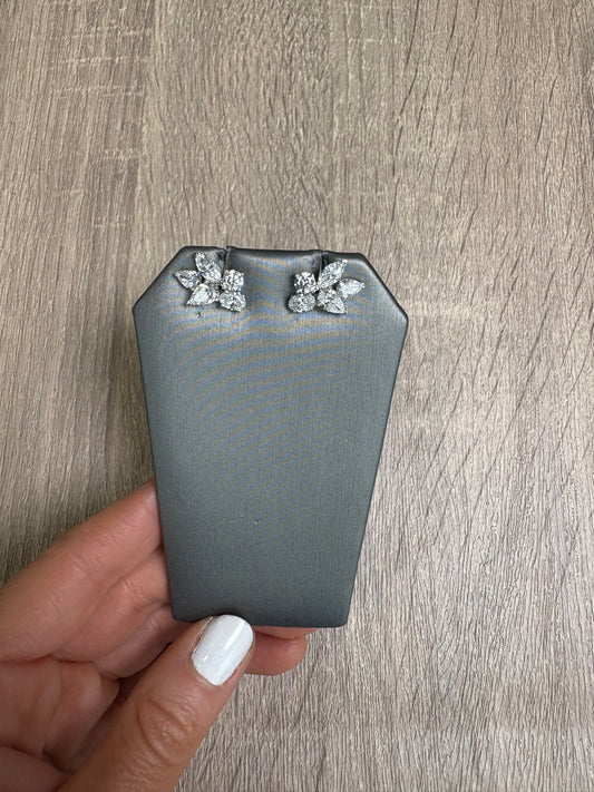 4.29 cttw Cluster Studs