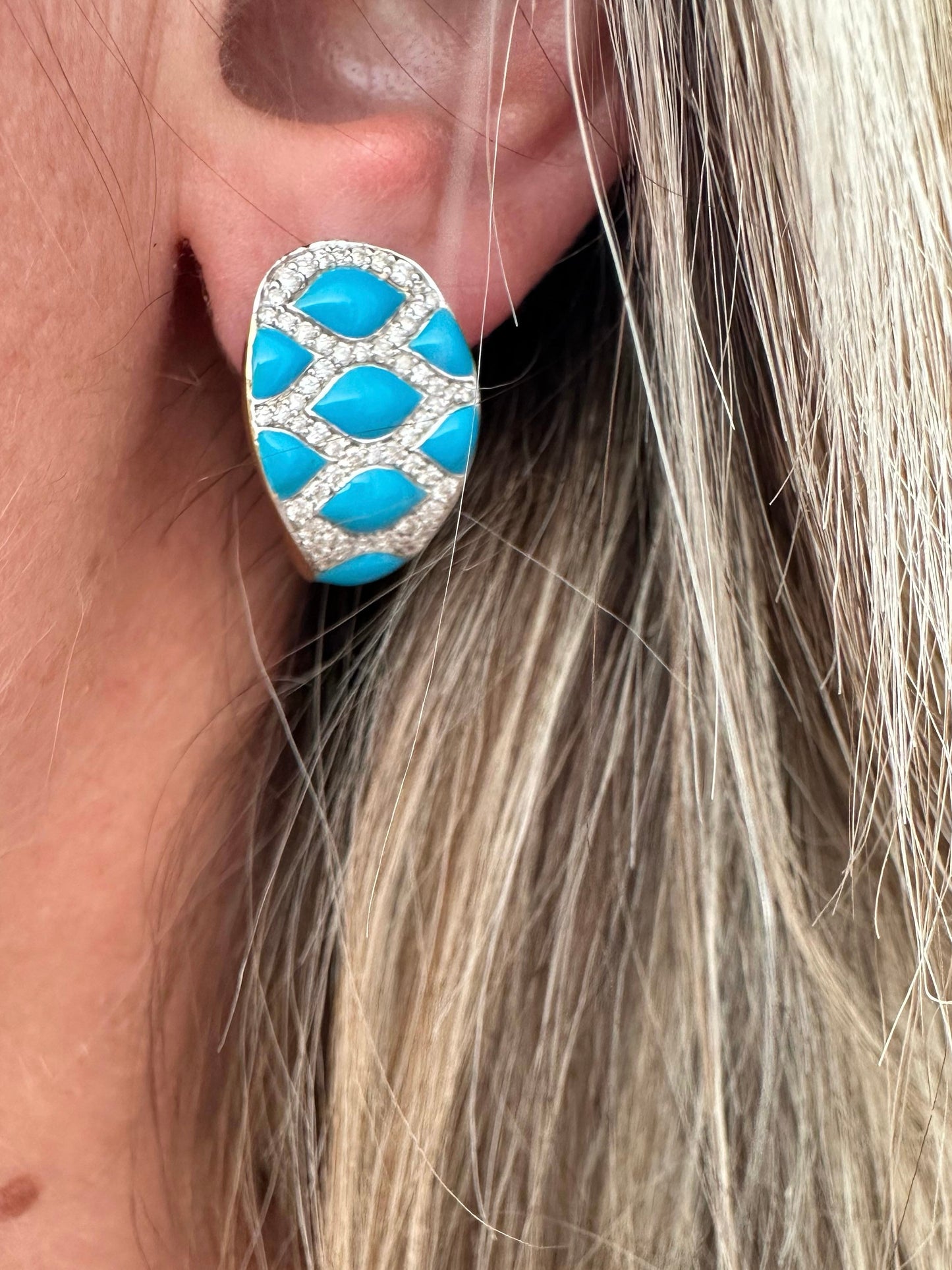 1 cttw natural diamond earrings with turquoise detail