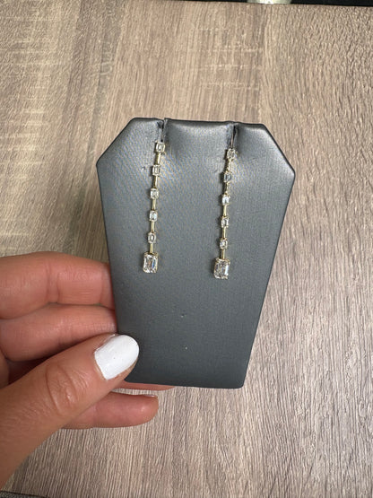 2.24 cttw Yellow Gold Emerald Drop Earrings