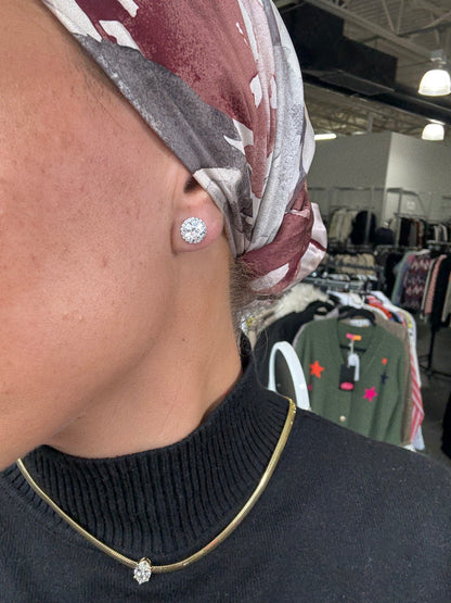 2.3 cttw Round Studs With Halo