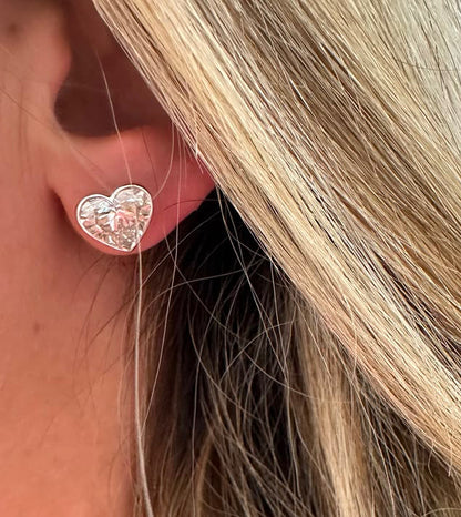 6 cttw white gold bezel heart studs