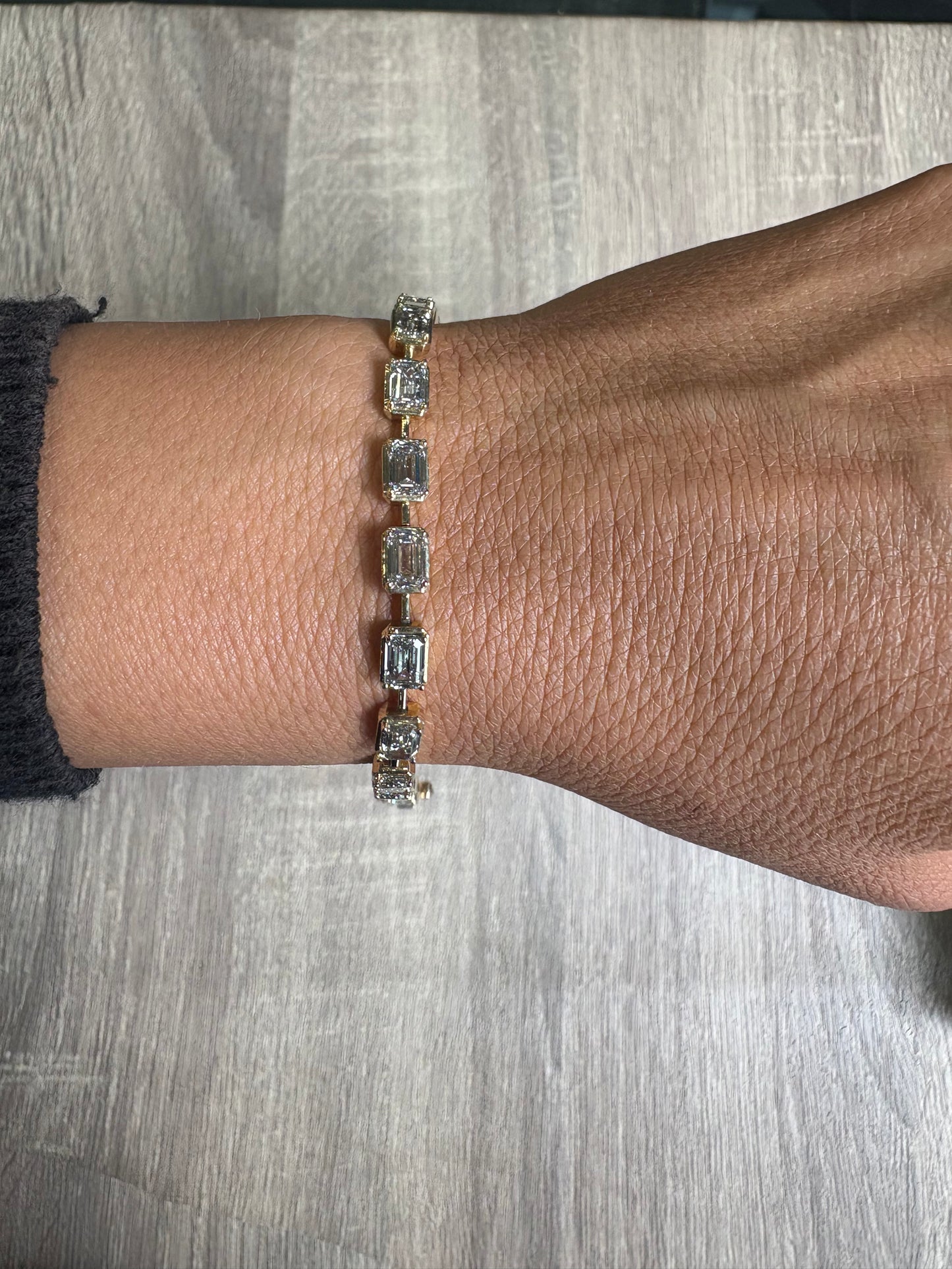 11.23 cttw Emerald East West Tennis