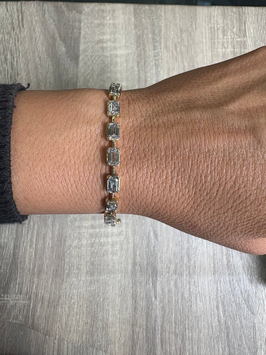 11.23 cttw Emerald East West Tennis