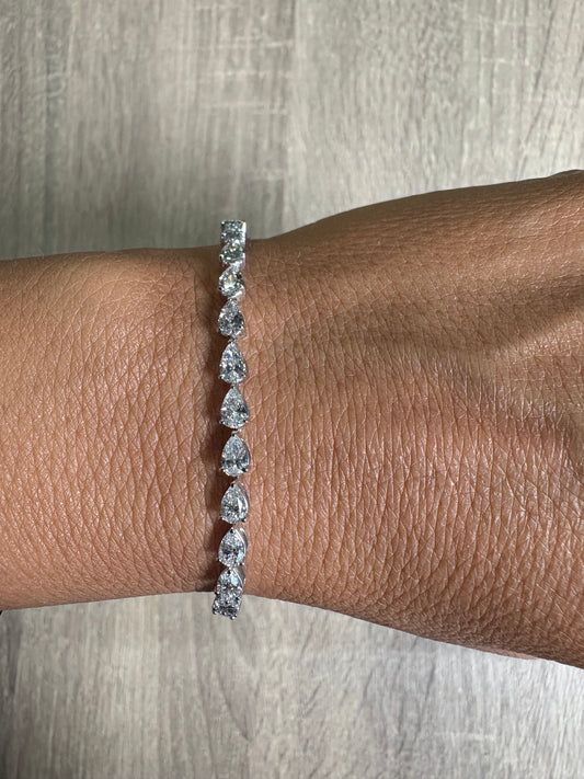 6 cttw East West Pear Tennis Bracelet