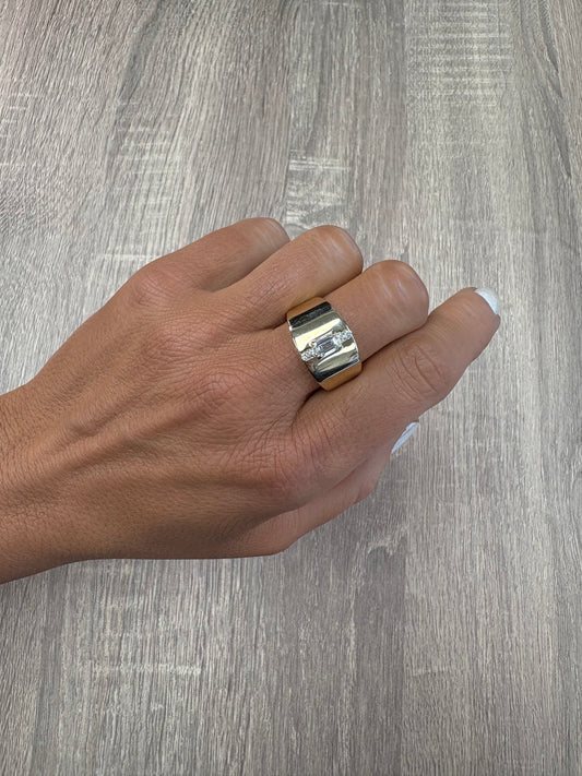 .5 cttw Gold Ring With Emerald