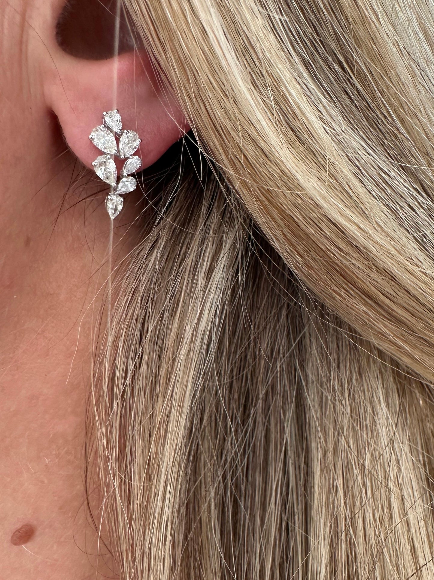 1.62 cttw pear leaf earrings