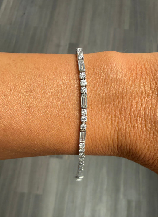 5.12 cttw baguette and round tennis bracelet