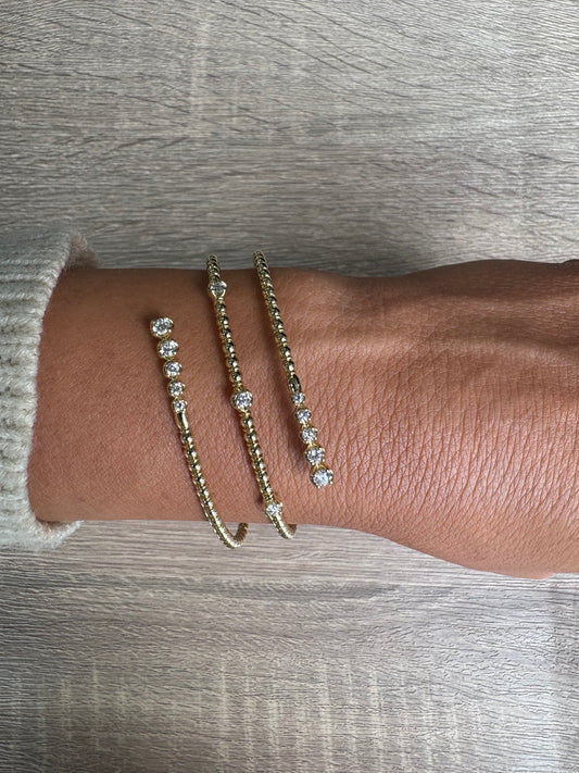 .83 cttw Yellow Gold Wraparound Bangle