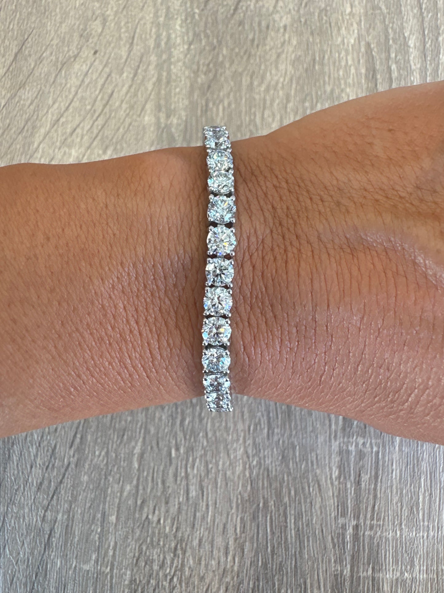 16.79 cttw round tennis bracelet