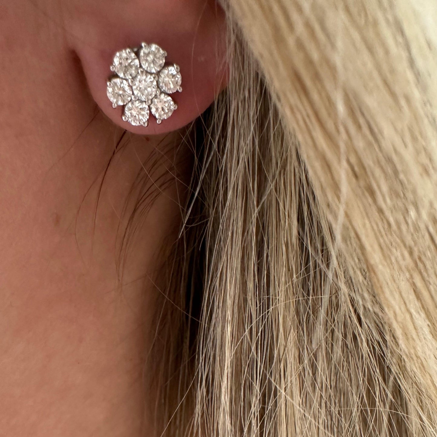 1.42 cttw cluster flower studs