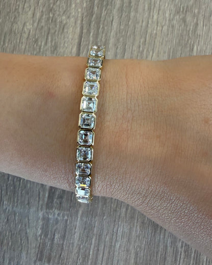 8 cttw bezel asscher bangle