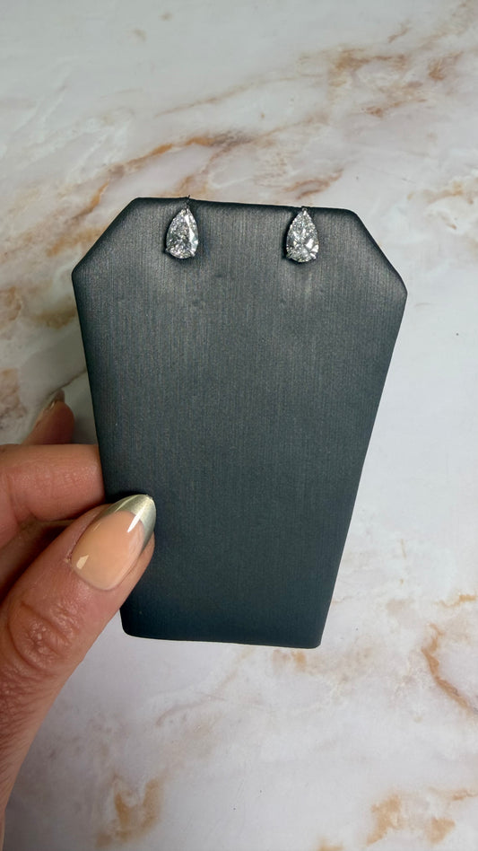 2.2 cttw pear studs