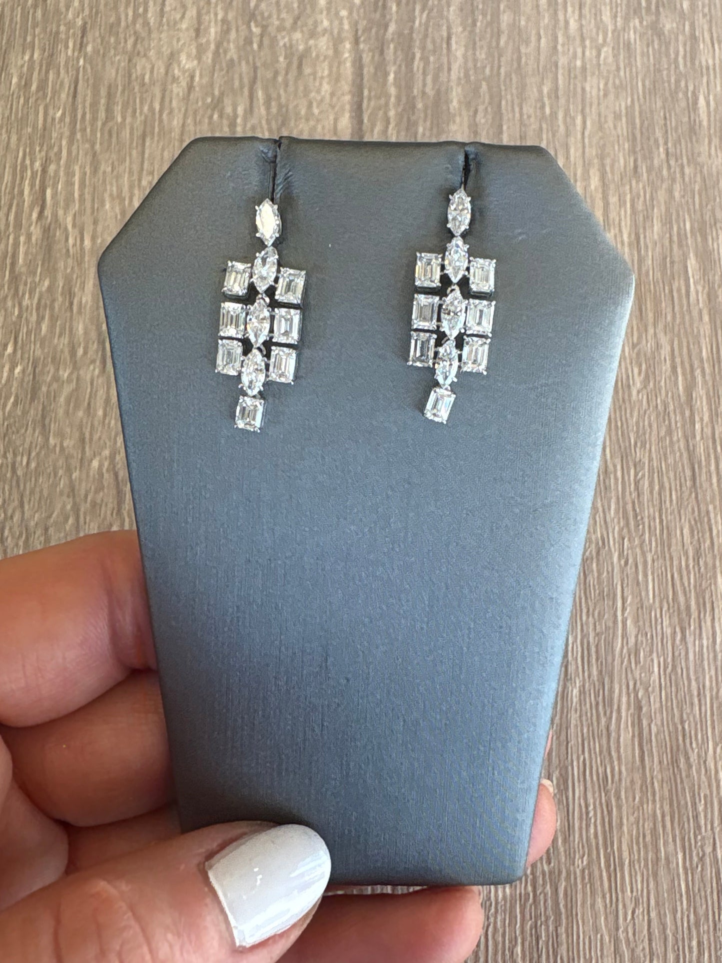 5 cttw marquis and emerald drop earrings