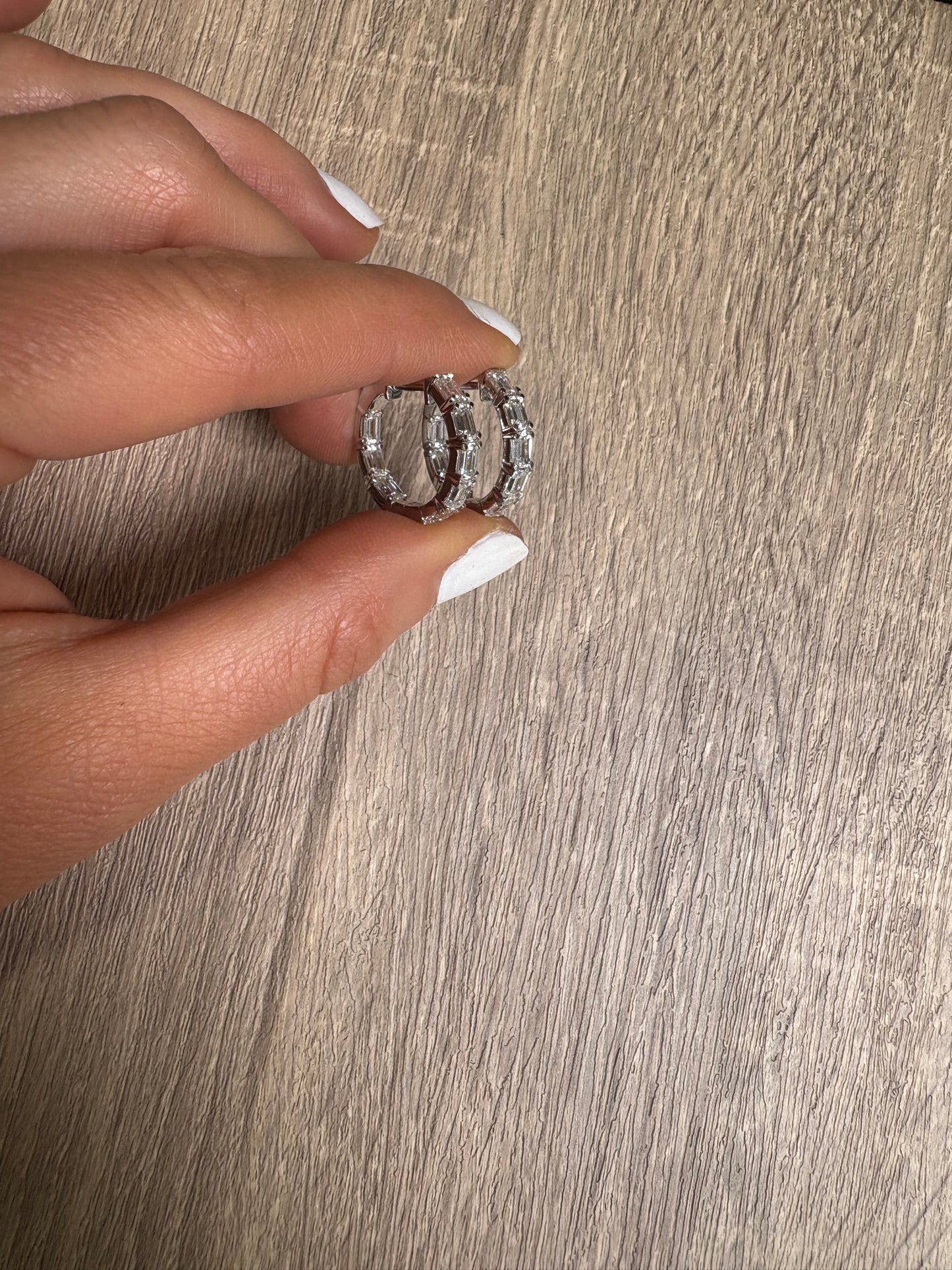 3.10 cttw Emerald Hoops