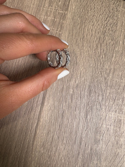 3.10 cttw Emerald Hoops