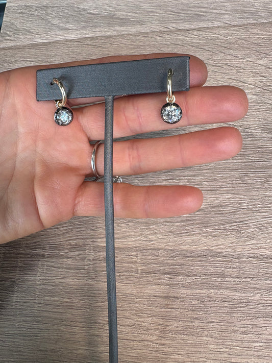 2 cttw Round Drop Earrings Set In Black