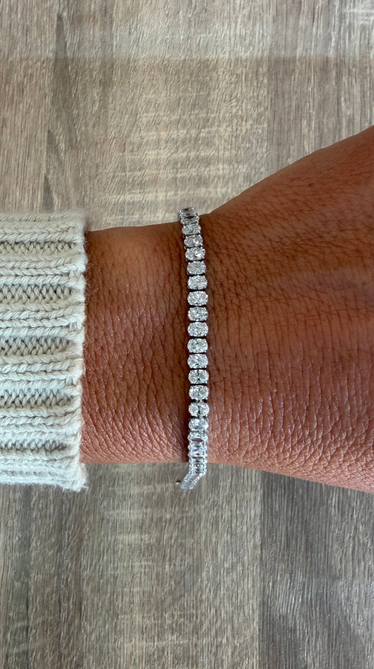 7 cttw oval tennis bracelet