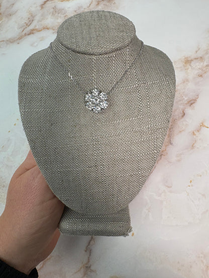 2.87 cttw cluster flower necklace