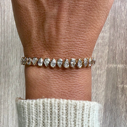 10.27 cttw Up & Down Pear Bezel Tennis Bracelet