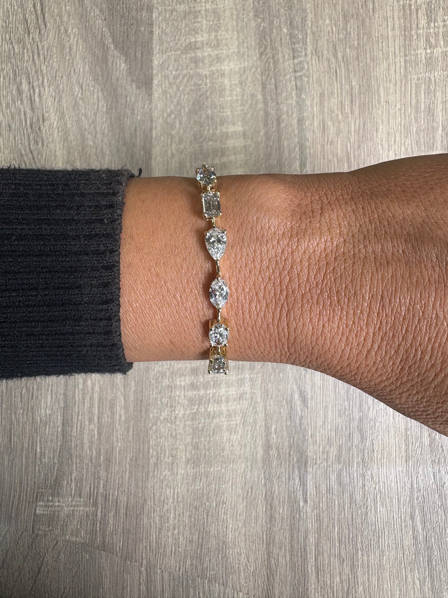 14 cttw Multi Shape Yellow Gold Tennis Bracelet