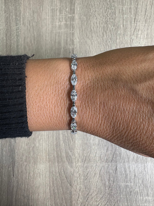 8.5 cttw East West Marquis Tennis