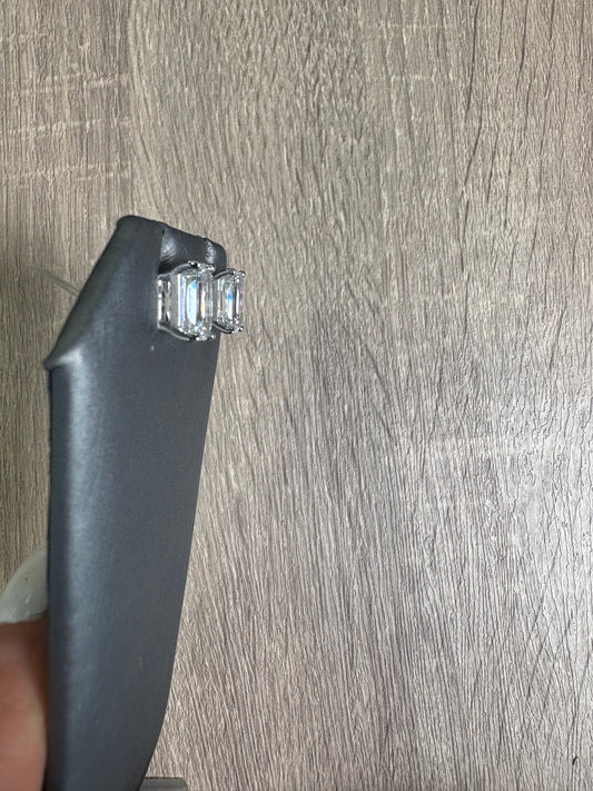 6 cttw Emerald Studs