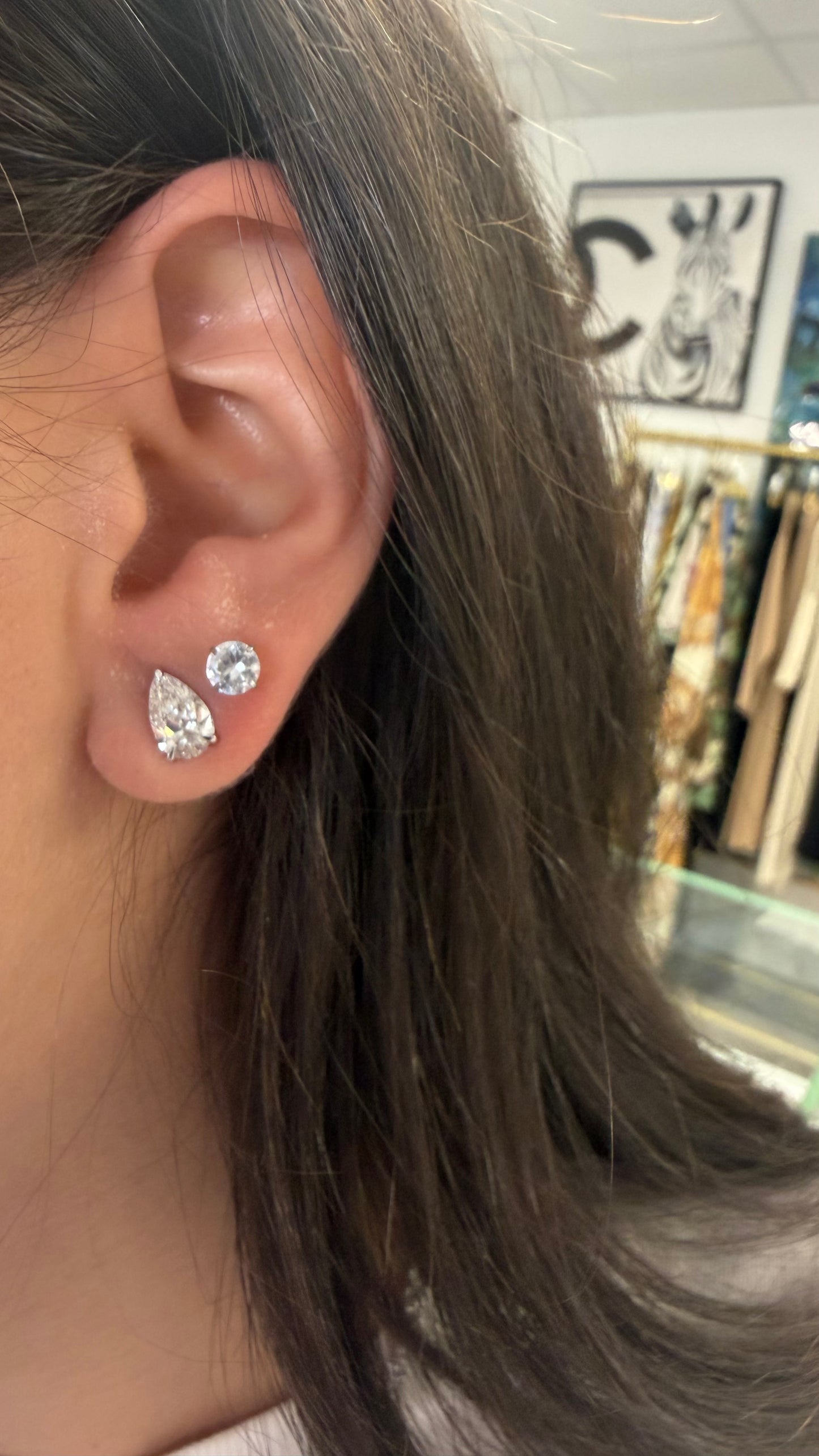 2.2 cttw pear studs