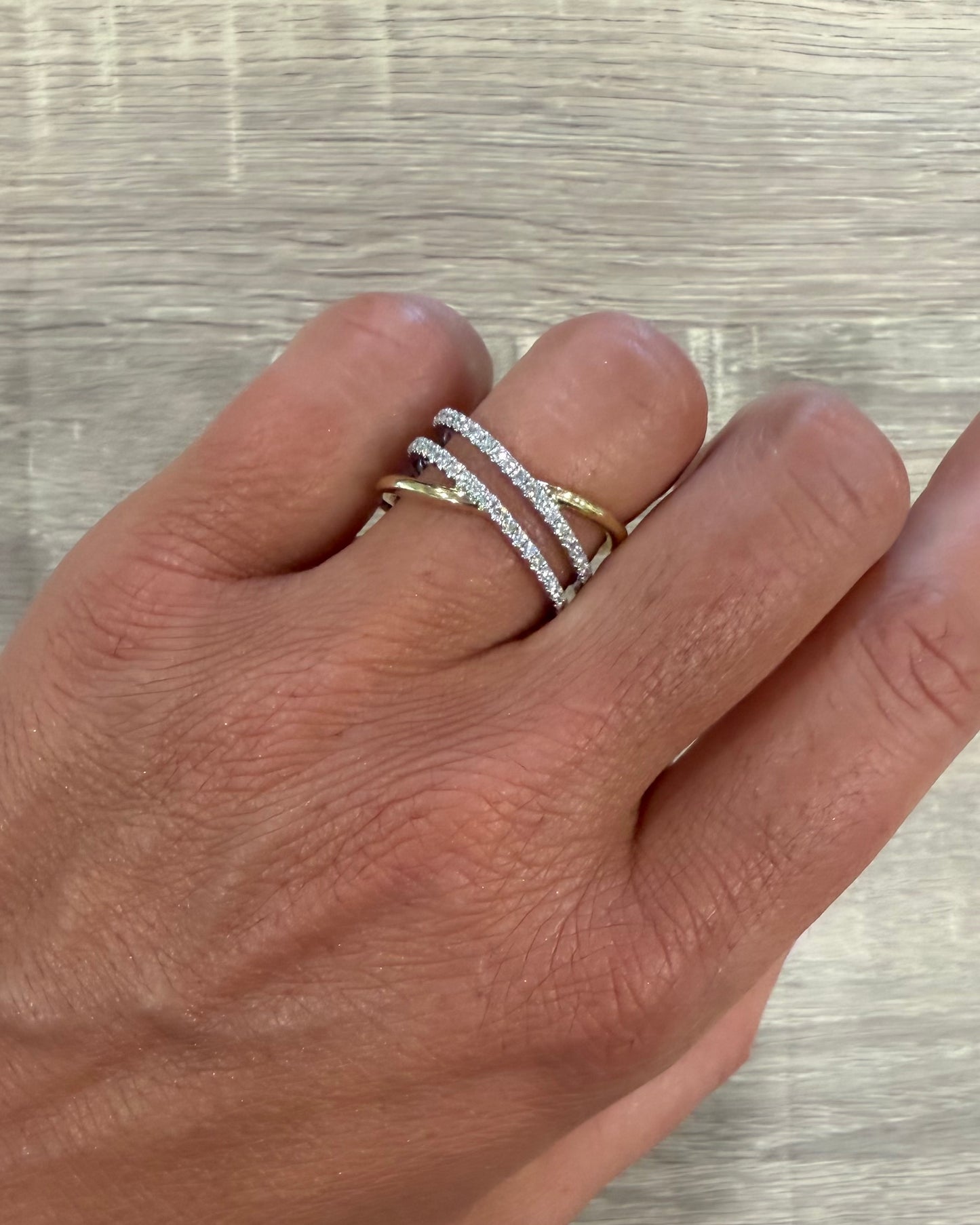 .37 cttw 2 row natural pave diamond criss cross ring